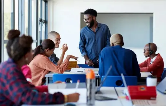 logitech education Bildungslösungen